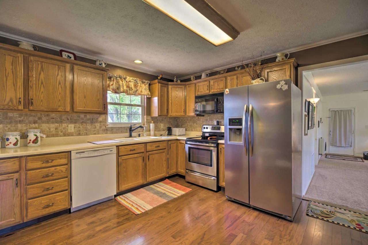 Villa 16 Mi To Pigeon Forge Jujus House With Mtn View Seymour Exterior foto